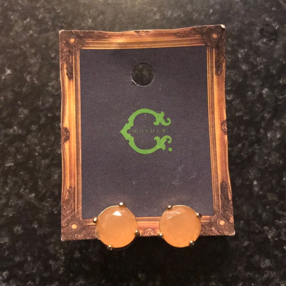 C Wonder peach and gold stud earrings